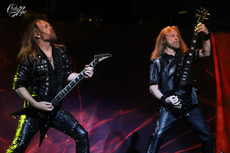 Rob Halford, vocalista da banda britânica Judas Priest, em apresentação na Vibra São Paulo - Foto 7