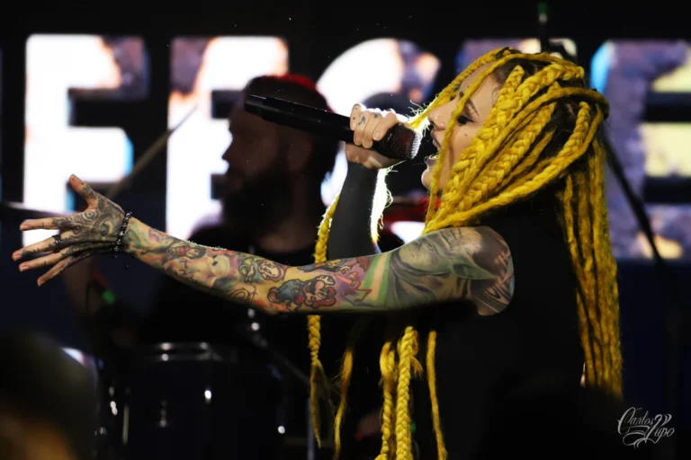 Lena Scissorhands, vocalista da banda moldava Infected Rain, durante a Horror Expo Party 2024 - Foto 12
