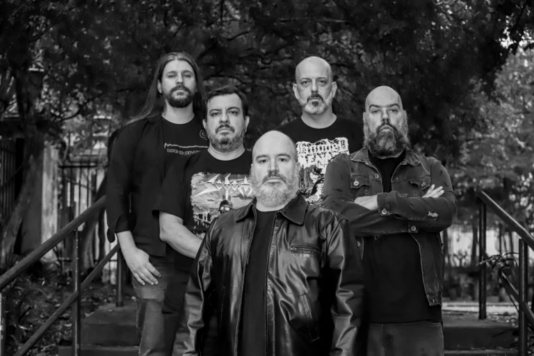 Ensaio de fotos promocionais para a banda Pale Reflection em São Paulo - Foto 6